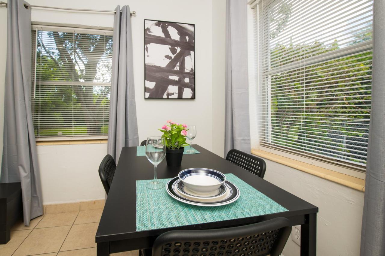 Hollywood Private Apartments Exterior foto
